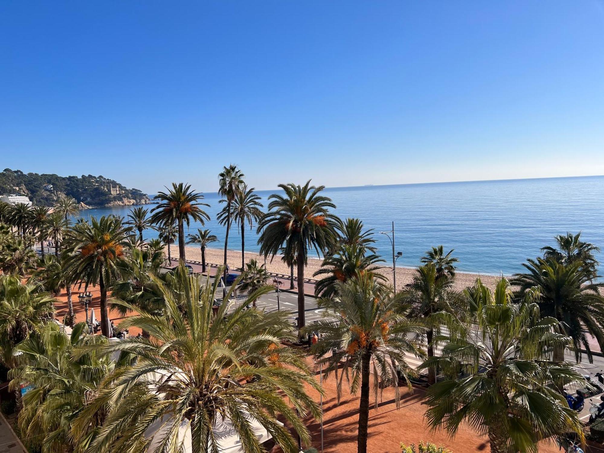 Mediterranean Apartment In Lloret De Mar Next To The Sea エクステリア 写真